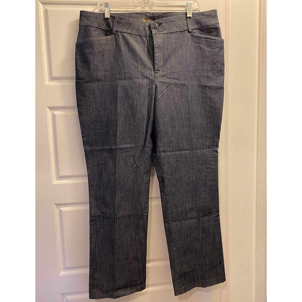 Lee Secretly shapes pants, size 18S